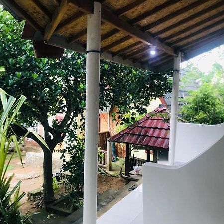 Kampung Homestay Kuta  المظهر الخارجي الصورة