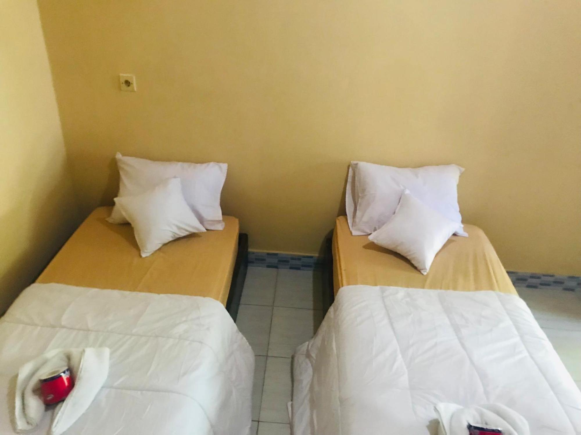 Kampung Homestay Kuta  المظهر الخارجي الصورة