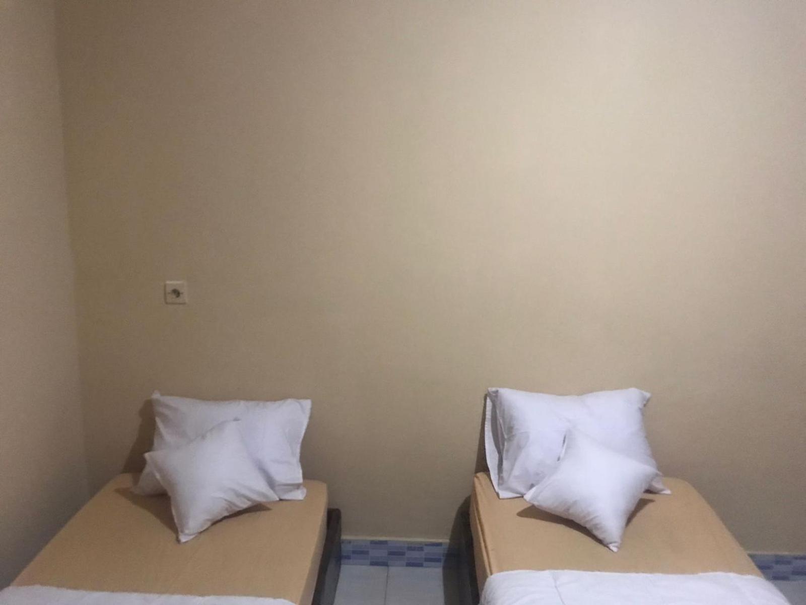 Kampung Homestay Kuta  المظهر الخارجي الصورة